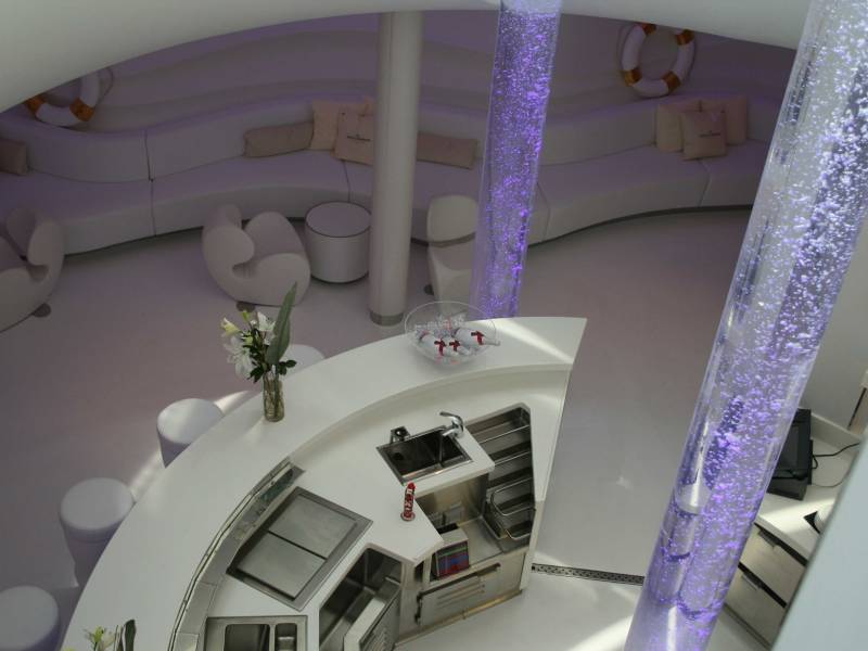 AIDAperla - Spray Bar | Barbereich Deck 6