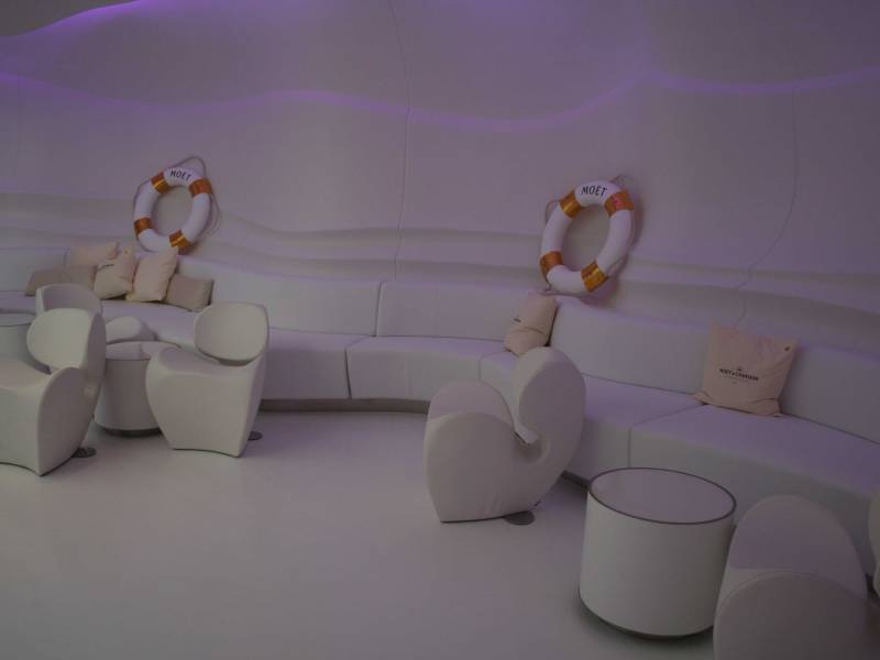 AIDAperla - Spray Bar | Bar aus Sicht Deck 6