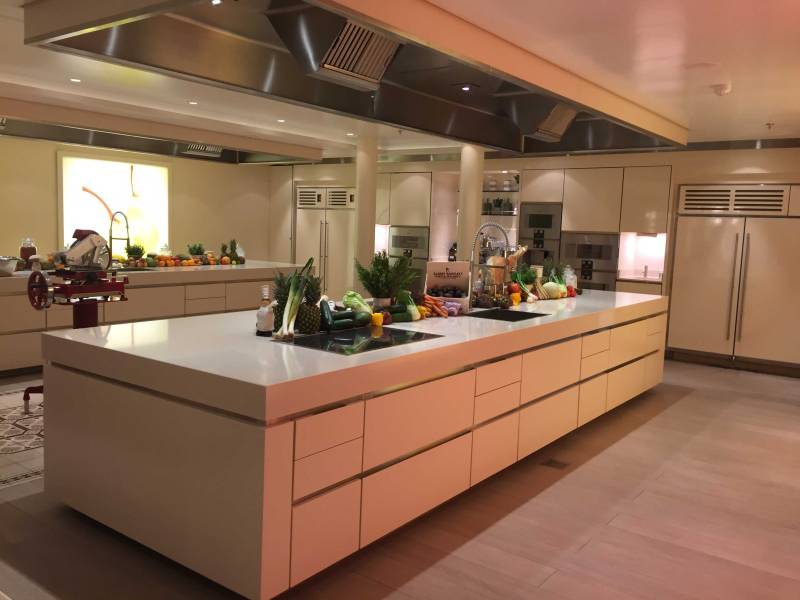 AIDAperla - Kochstudio | Kochvergn&uuml;gen powered by Tim M&auml;lzer