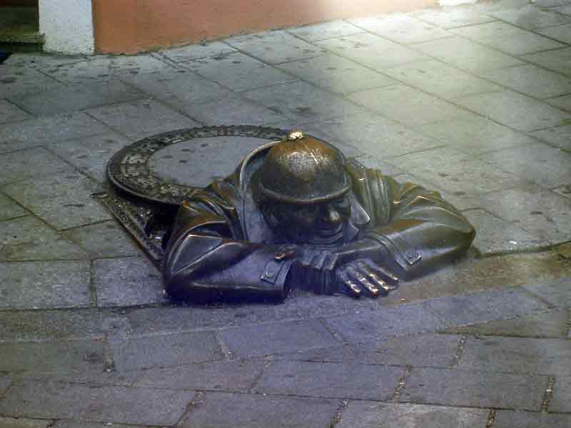 Kanalarbeiter Cumil Bratislava