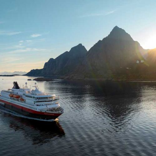 2024.07.16-MS-Nordnorge-Lofoten-drone-01-Espen-Mills-37036954-Photo_Espen_Mills